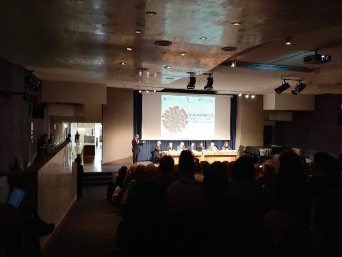 Il convegno all'auditorium del Museo Revoltella di Trieste sul coronavirus